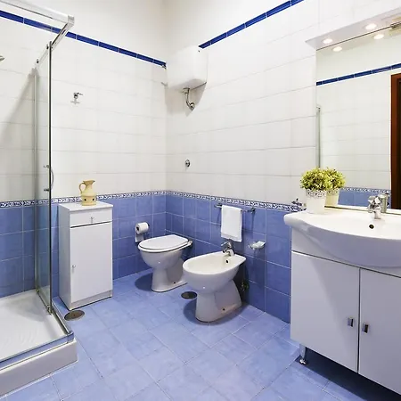 Guest house Crawford 4*